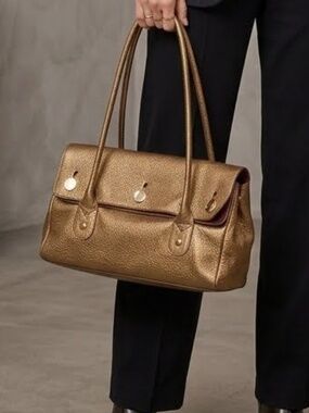VINTAGE TANNER KROLLE LONDON METALLIC BRONZE PEBBLED LEATHER FLAP SHOULDER BAG